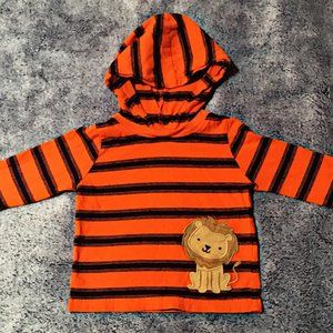 Long sleeved hooded baby shirt and pantswith lion